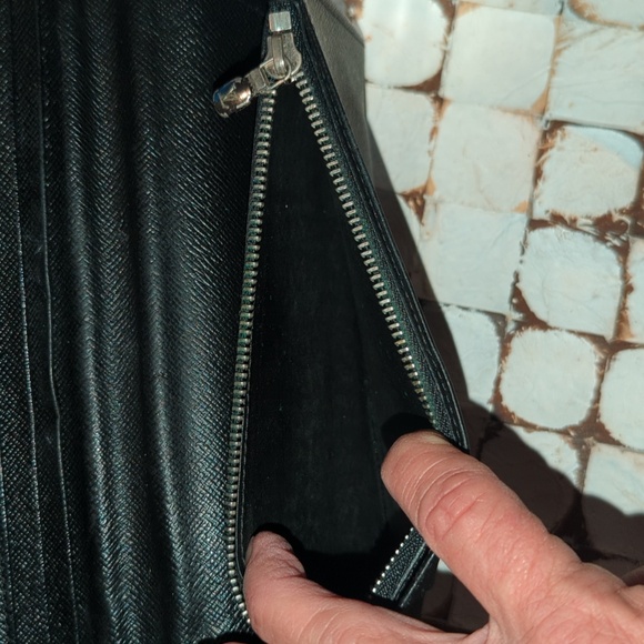 LV Graphite Porte Long Wallet - Picture 15 of 15
